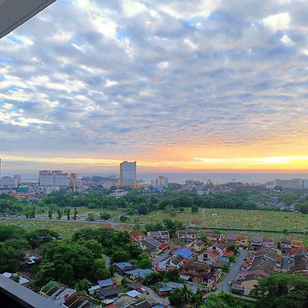 D'Luna Homestay Seaview I Sunrise View Kuala Terengganu Zewnętrze zdjęcie