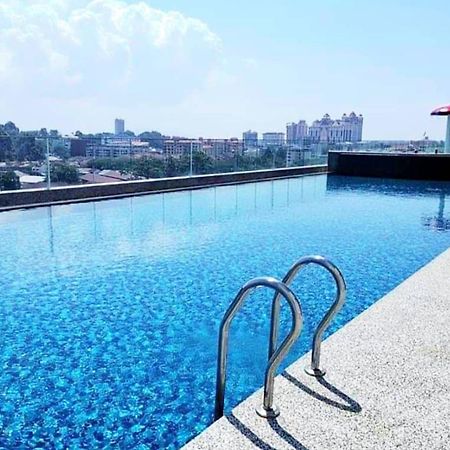 D'Luna Homestay Seaview I Sunrise View Kuala Terengganu Zewnętrze zdjęcie